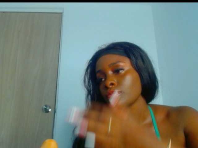 pamelapino live cam on BongaCams