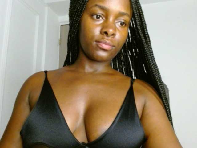 pamelapino live cam on BongaCams
