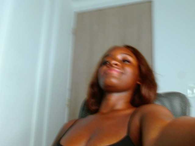 pamelapino live webcam show