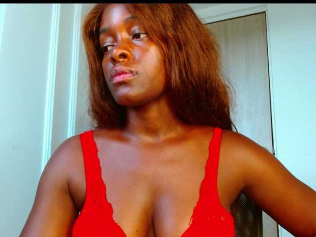 pamelapino live cam on BongaCams