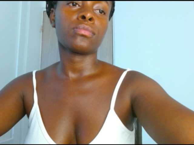 pamelapino live cam on BongaCams