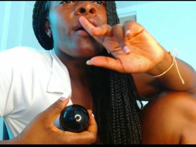 pamelapino live cam on BongaCams