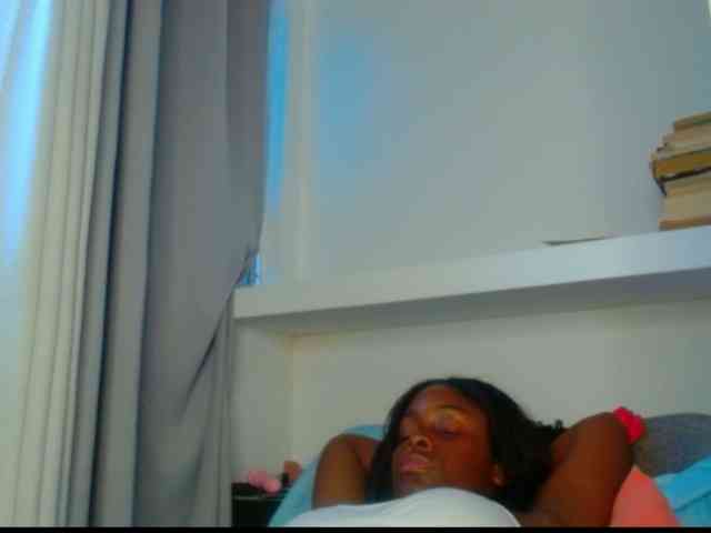 pamelapino webcam