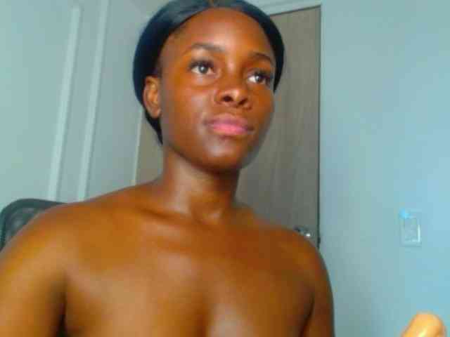 pamelapino webcam