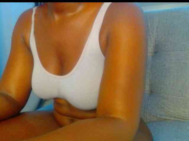 pamelapino webcam