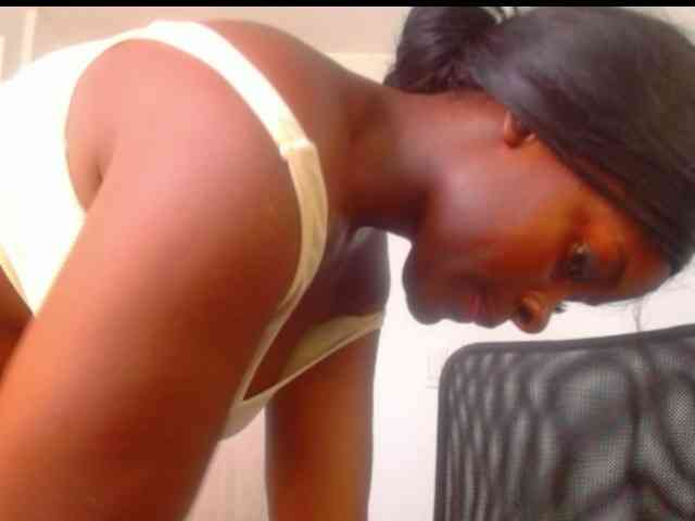 pamelapino webcam