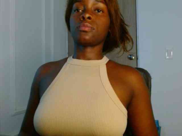 pamelapino webcam