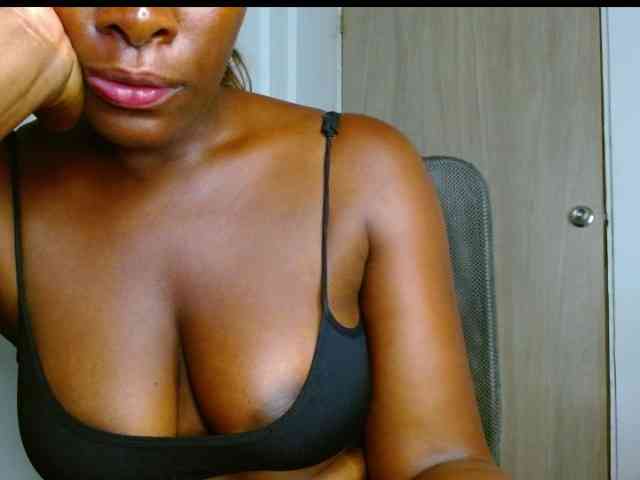 pamelapino webcam