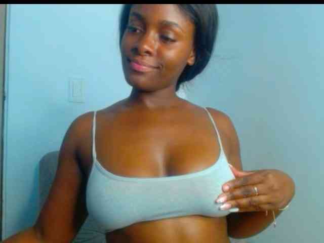 pamelapino webcam
