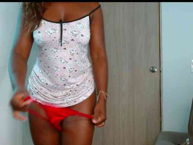 pamelapino webcam