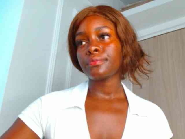 pamelapino webcam