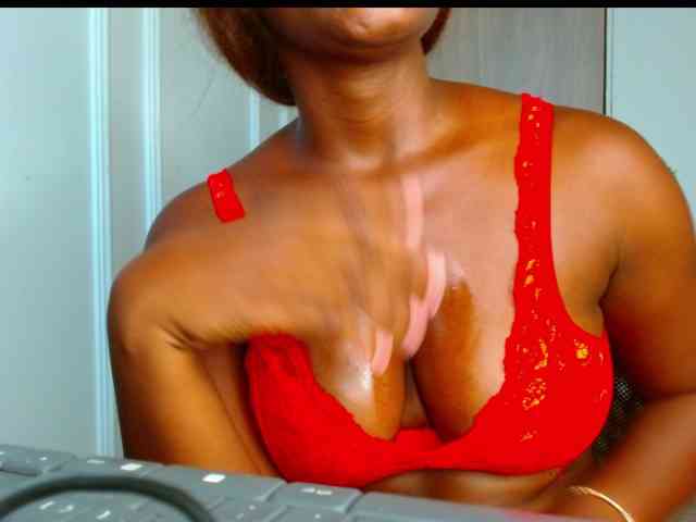 pamelapino webcam