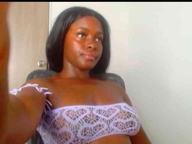 pamelapino webcam