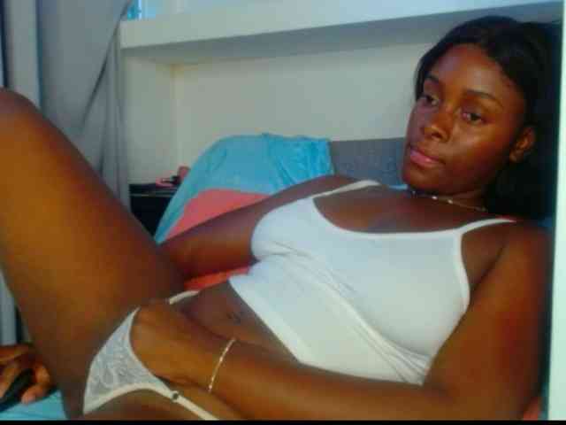 pamelapino webcam