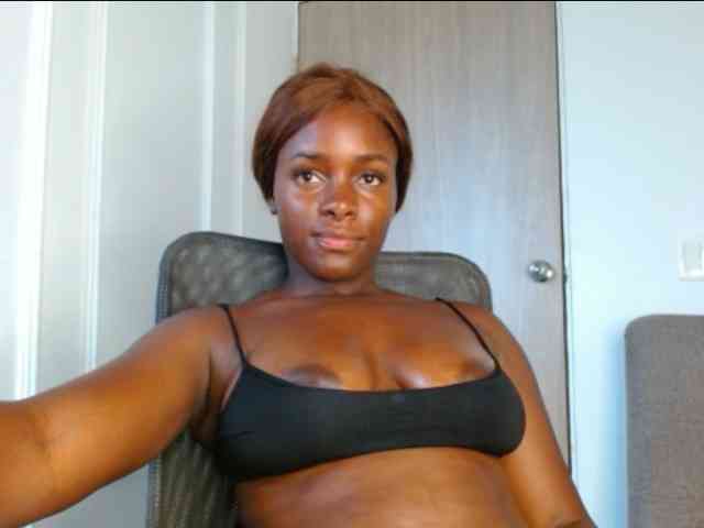 pamelapino webcam