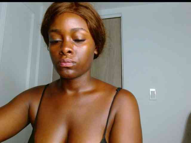 pamelapino webcam