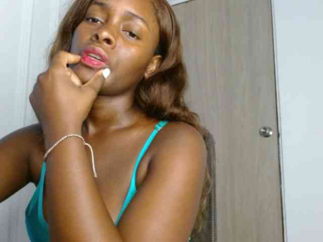 pamelapino webcam