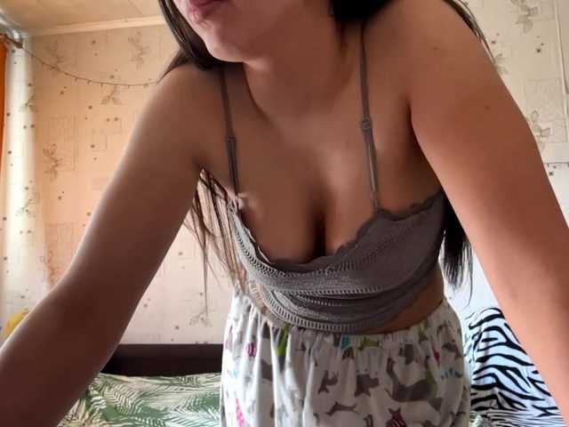 LeannBernmen live cam on BongaCams