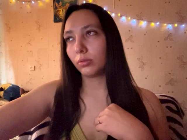 LeannBernmen live cam on BongaCams