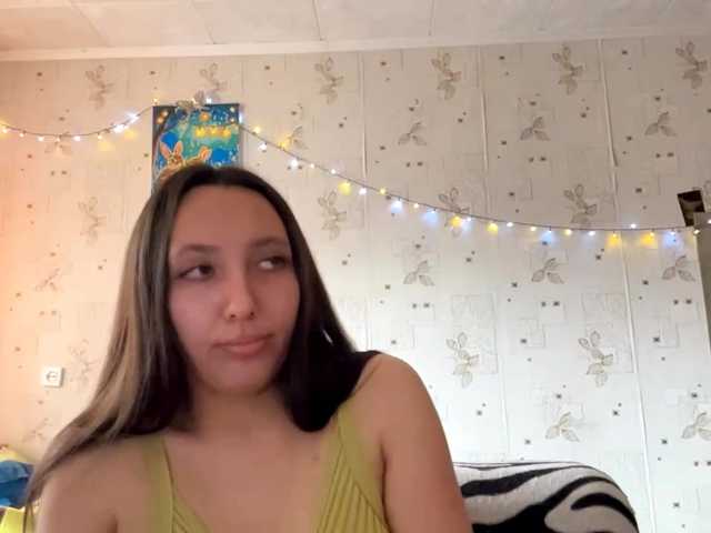 LeannBernmen live cam on BongaCams