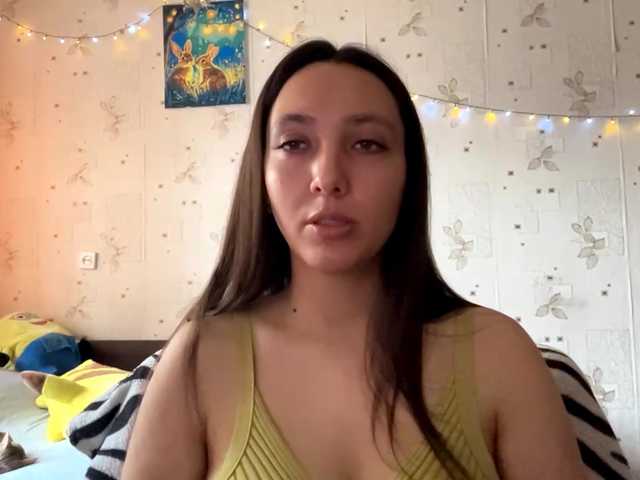 LeannBernmen live cam on BongaCams