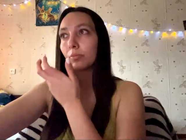 LeannBernmen live cam on BongaCams