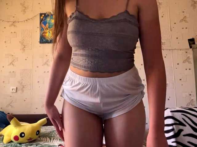 LeannBernmen live cam