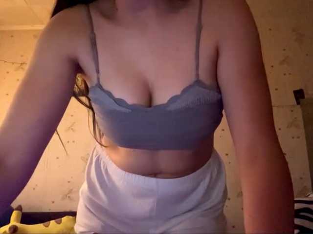 LeannBernmen live cam on BongaCams