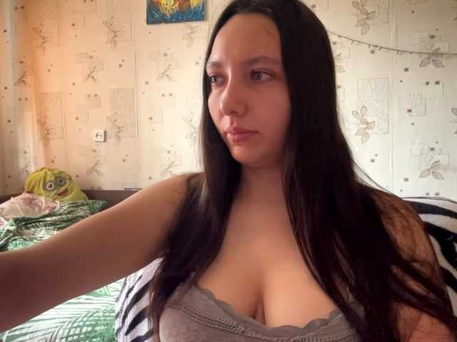 LeannBernmen live cam on BongaCams
