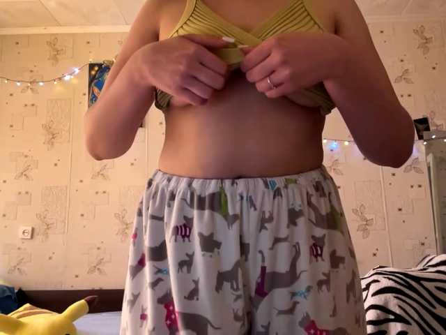 LeannBernmen live cam on BongaCams