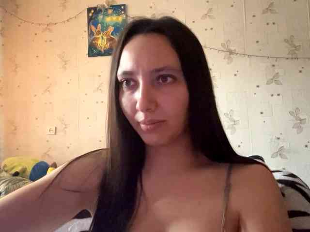LeannBernmen webcam