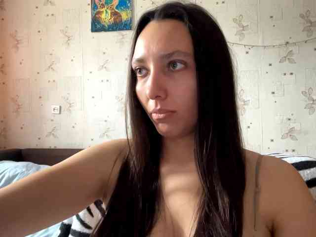 LeannBernmen webcam