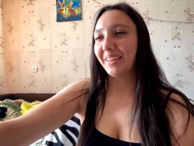 LeannBernmen webcam