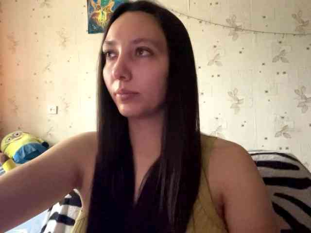 LeannBernmen webcam