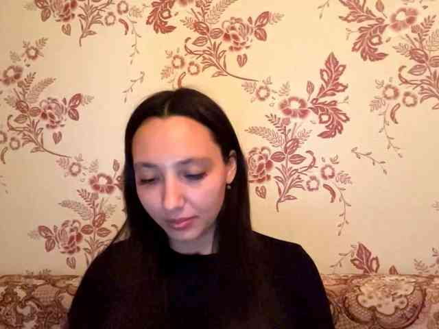 LeannBernmen webcam