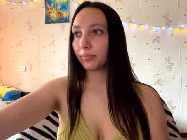 LeannBernmen webcam