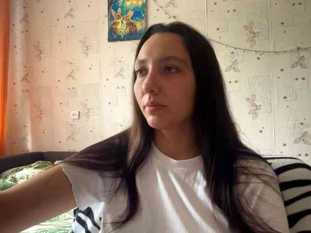 LeannBernmen webcam