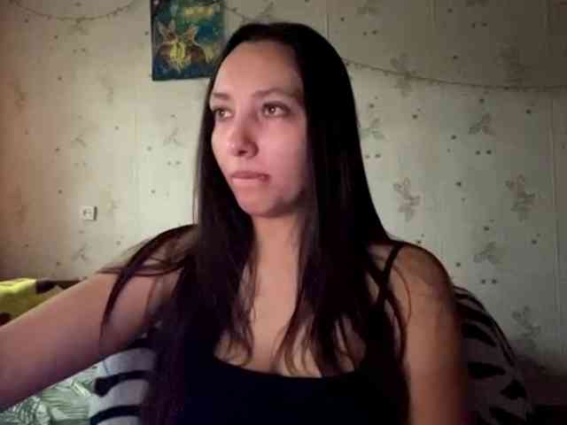LeannBernmen webcam