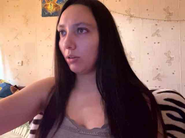 LeannBernmen webcam