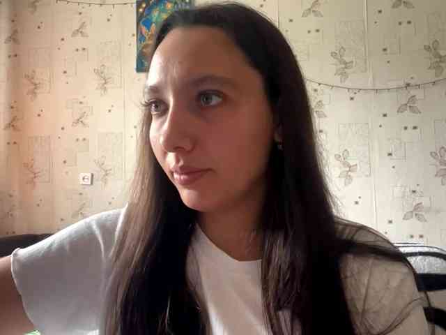 LeannBernmen webcam