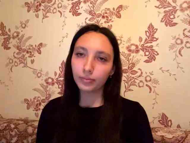 LeannBernmen webcam
