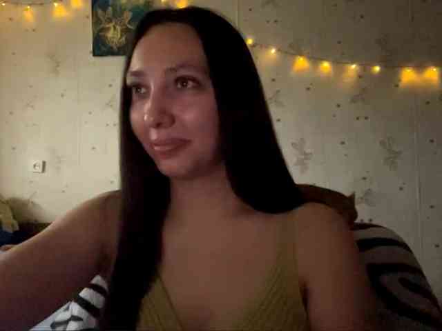 LeannBernmen webcam