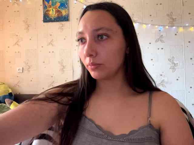 LeannBernmen webcam