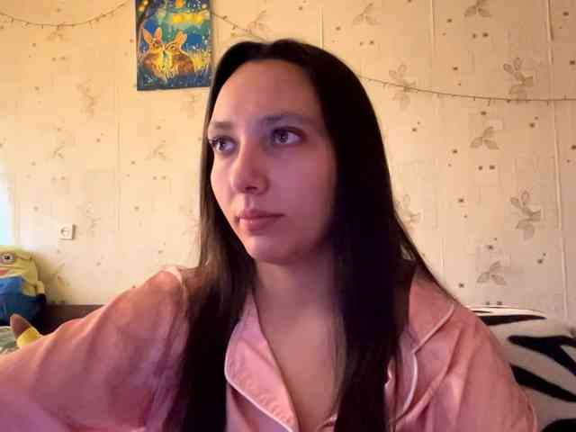 LeannBernmen webcam