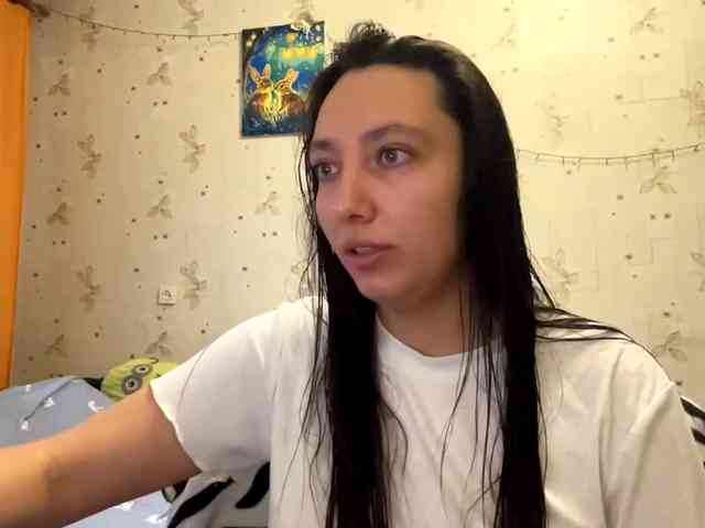 LeannBernmen webcam