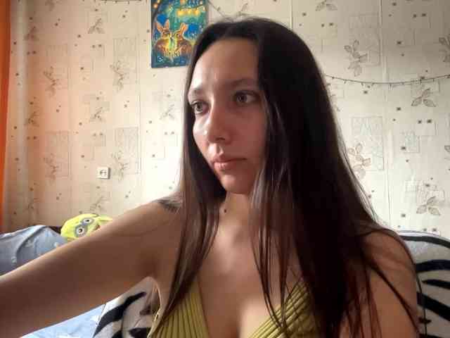 LeannBernmen webcam