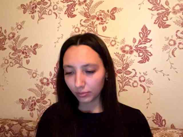LeannBernmen webcam