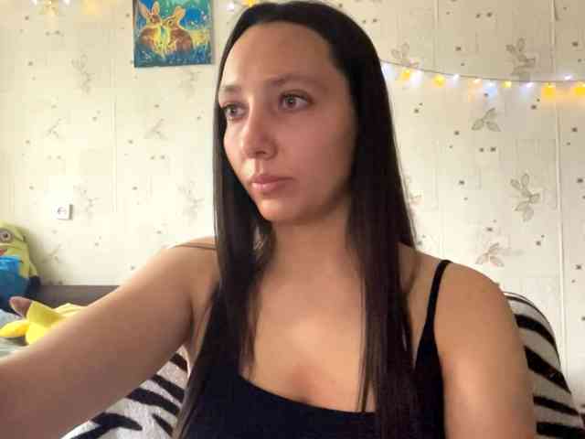 LeannBernmen webcam