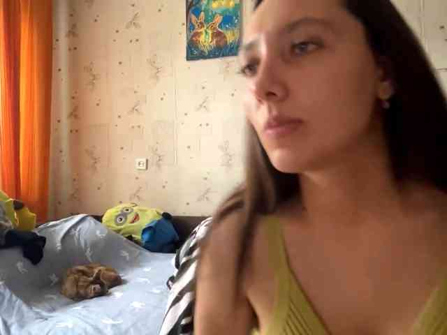 LeannBernmen webcam