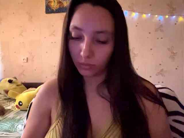 LeannBernmen webcam